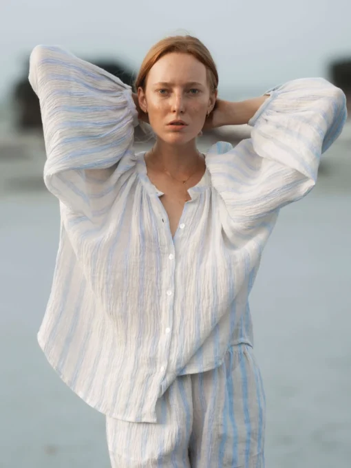 lu.ciee - Linen Crinkle Blouse - Image 3