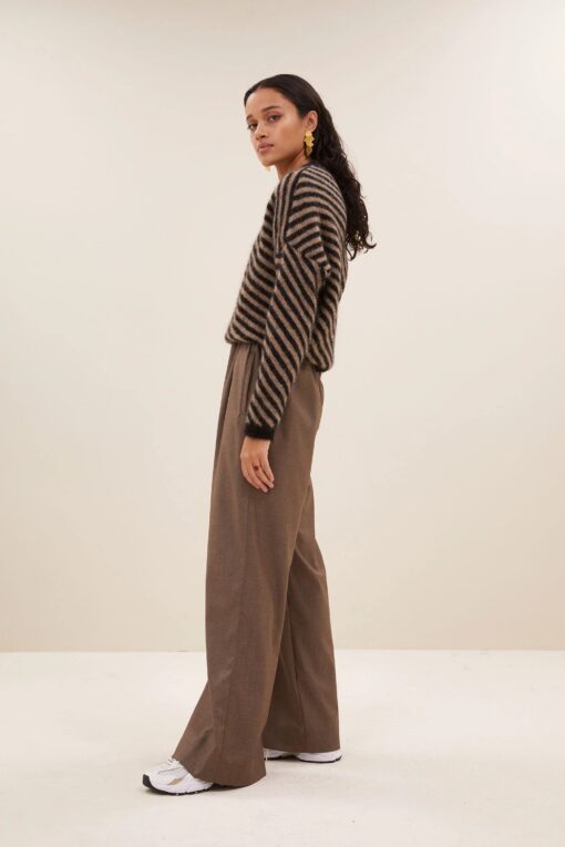 by-bar - diagonal natural pullover | biscuit - Image 4