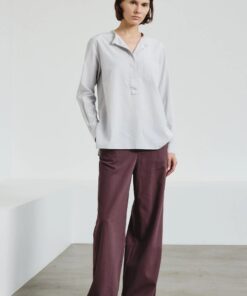 Pomandère - Wide-leg trousers in brushed drill - aubergine