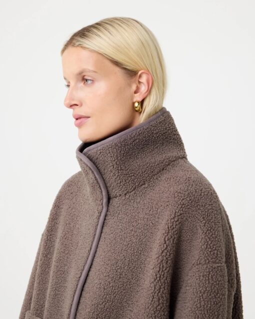 knit-ted - Jill Jacket - Walnut - Image 5