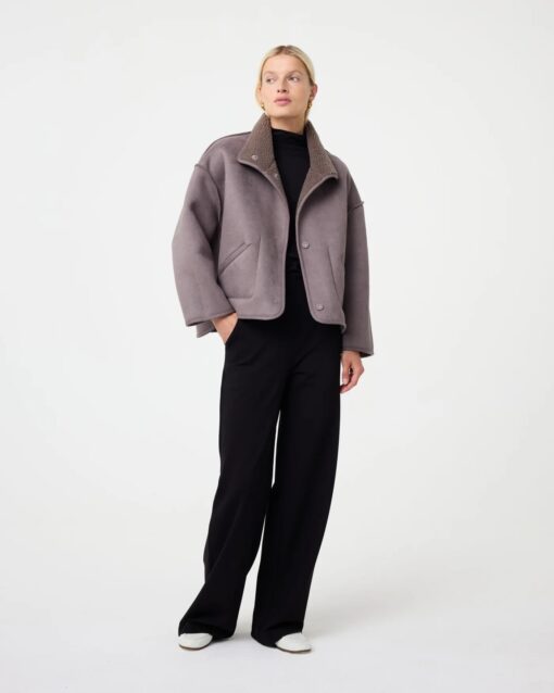 knit-ted - Jill Jacket - Walnut - Image 9