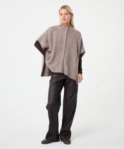 knit-ted - Pleunie Poncho - Mocca