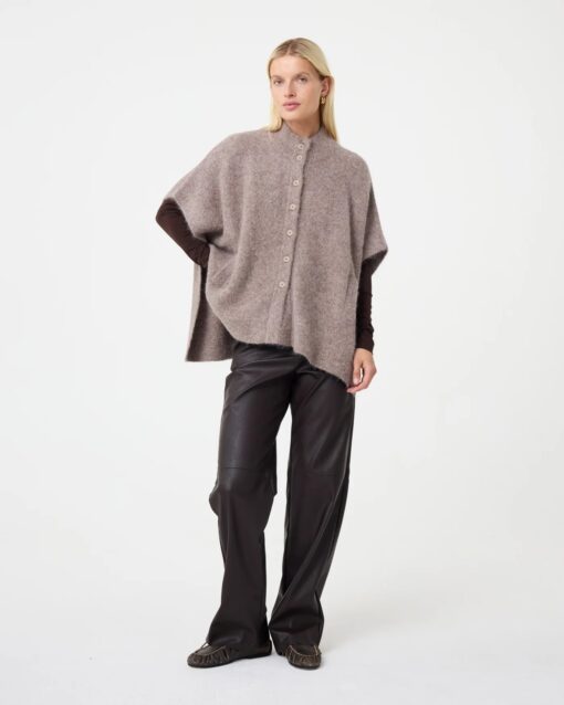 knit-ted - Pleunie Poncho - Mocca
