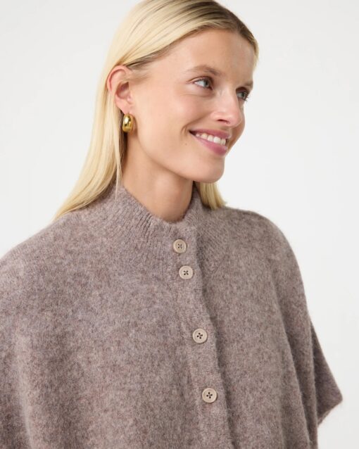 knit-ted - Pleunie Poncho - Mocca - Image 3