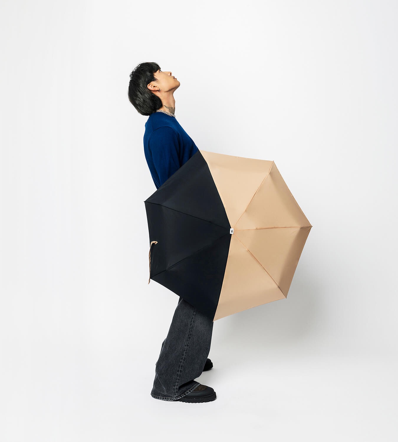 Anatole – two tone compact umbrella – ALICE – beige & black