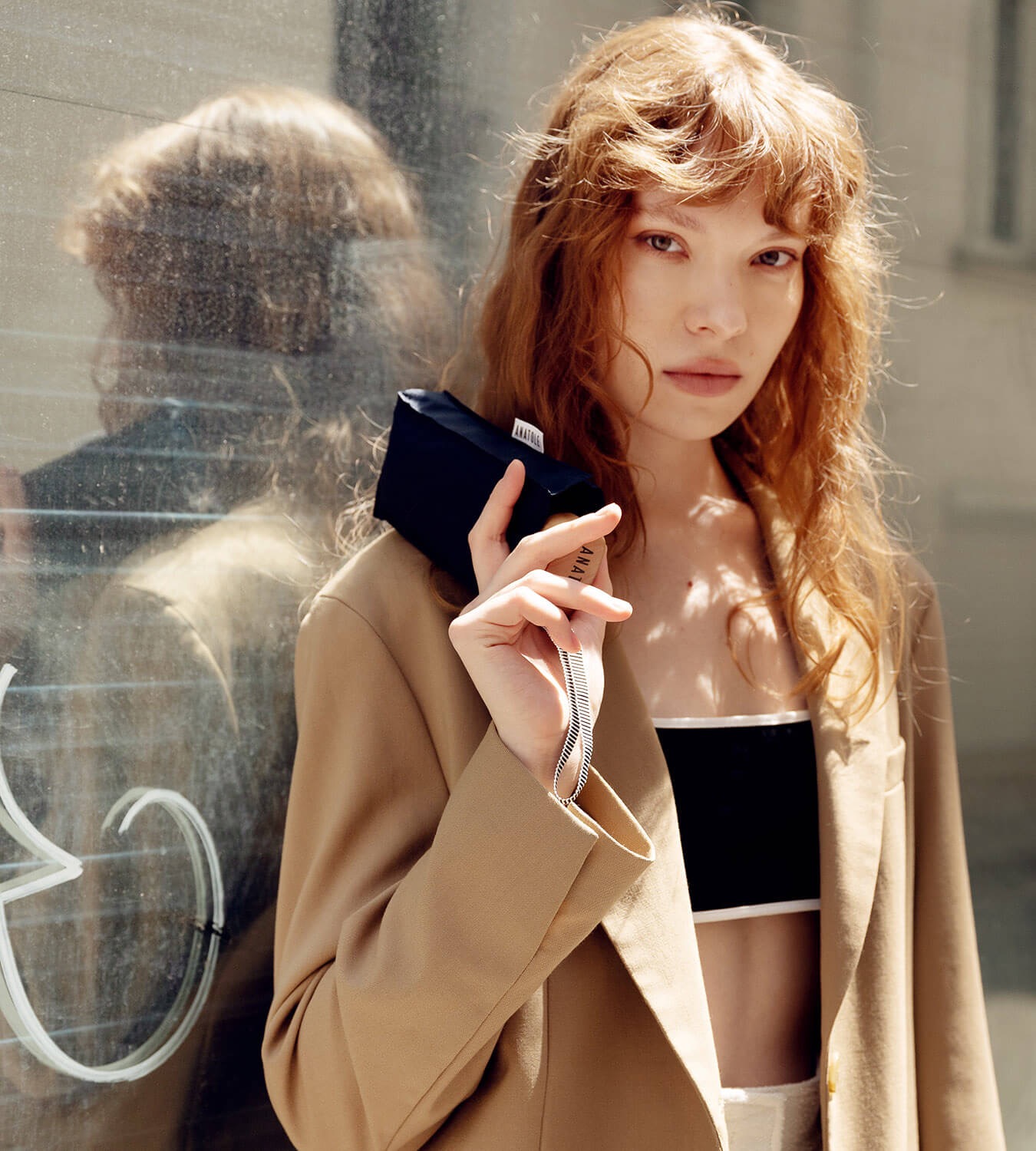 Anatole – Navy blue folding compact umbrella – COLETTE - Image 3