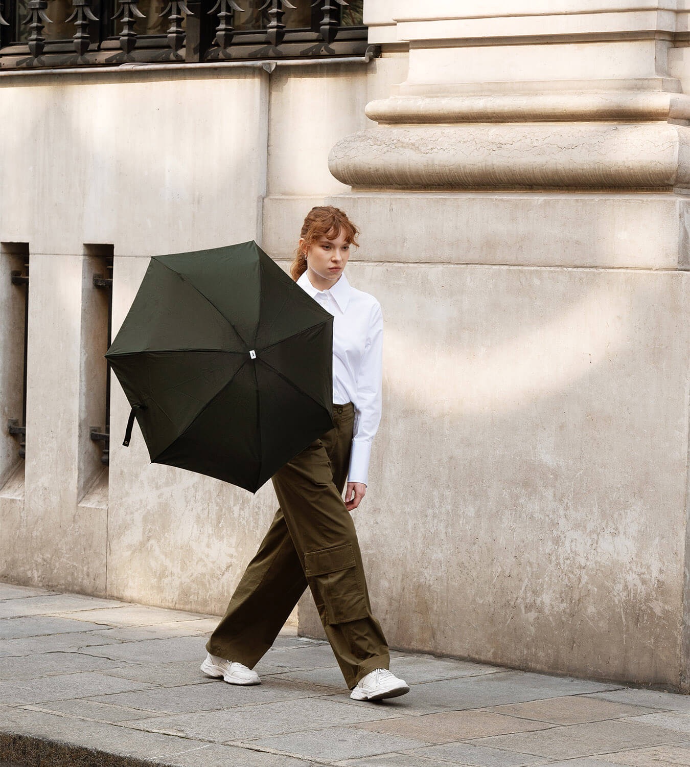 Anatole – Khaki folding compact umbrella – LEONARD