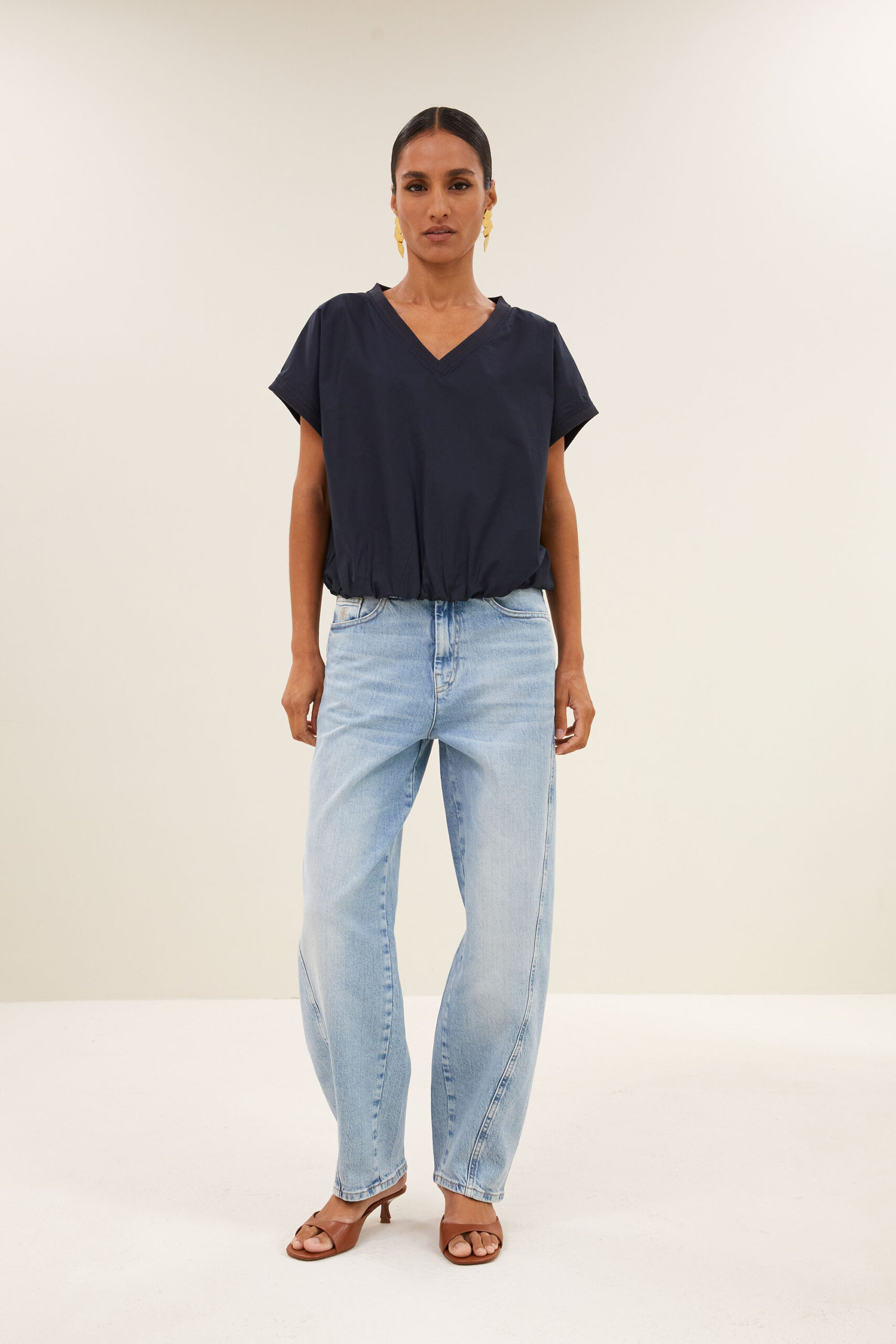 by-bar - tyler poplin top | midnight - Image 2